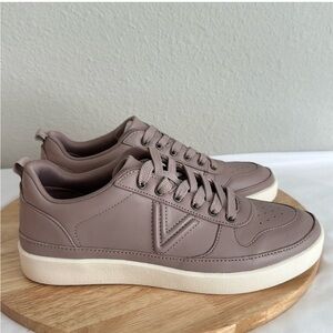 Vionic Court Lace Up Sneaker - Magnolia 8.5W